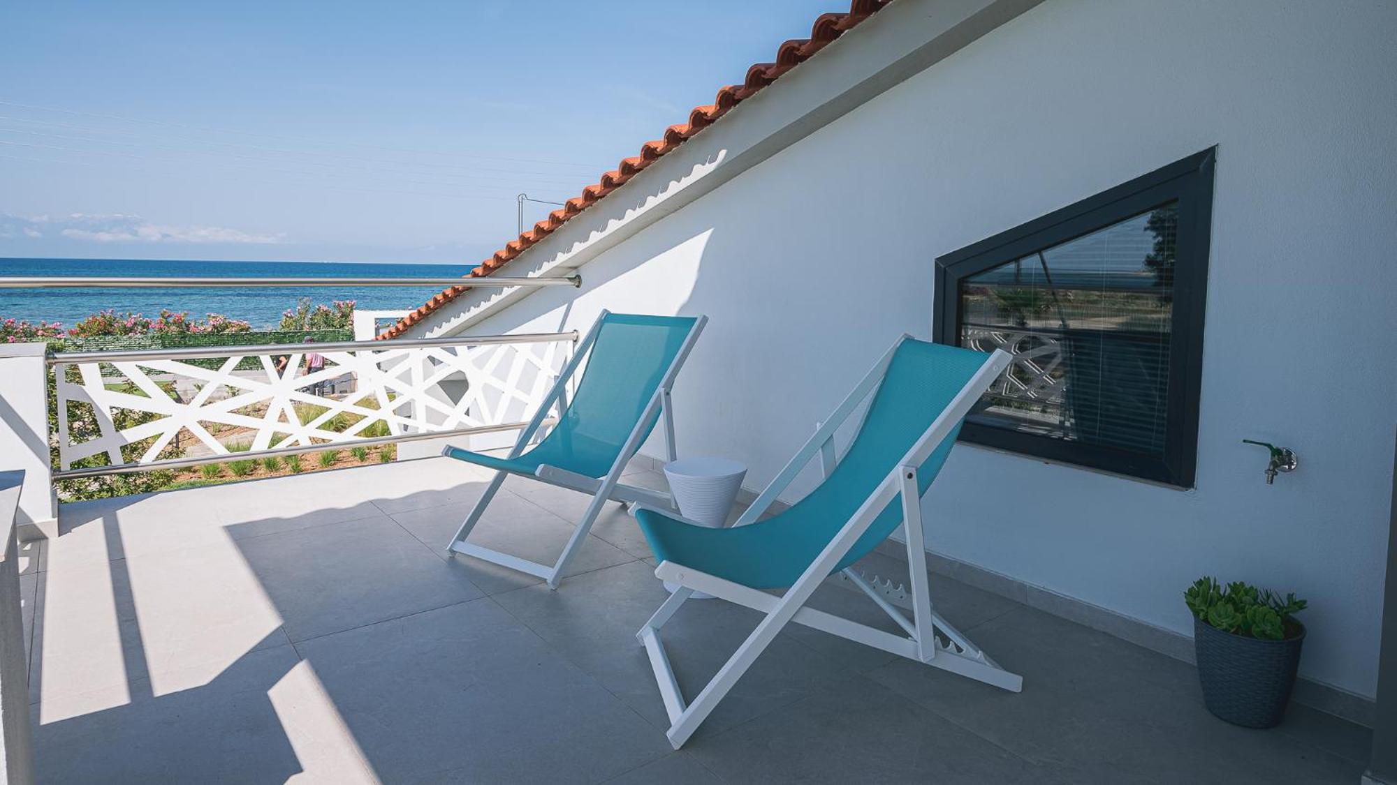 Electra Beachfront Suites, Nea Irakleia Exteriér fotografie