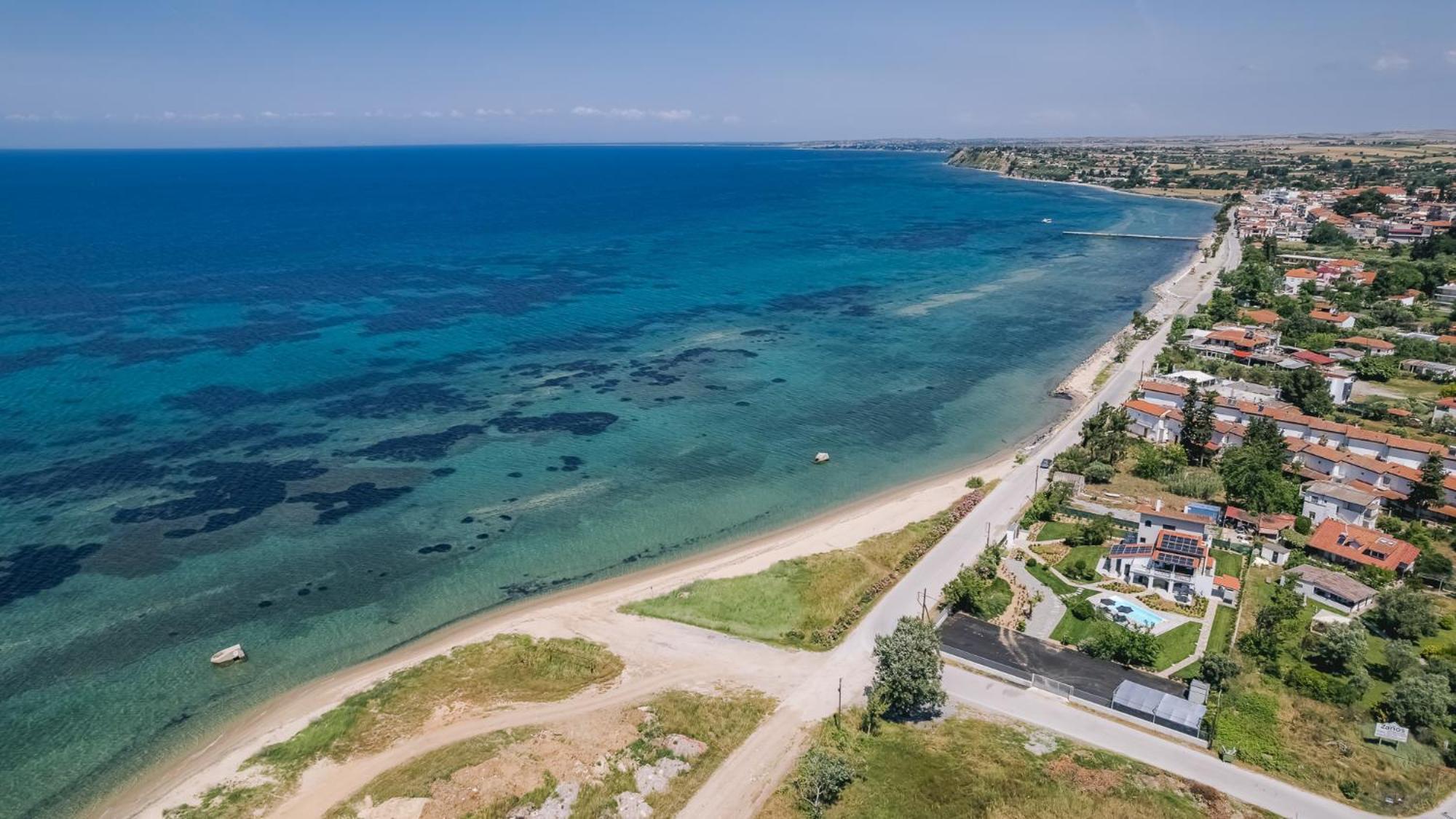 Electra Beachfront Suites, Nea Irakleia Exteriér fotografie
