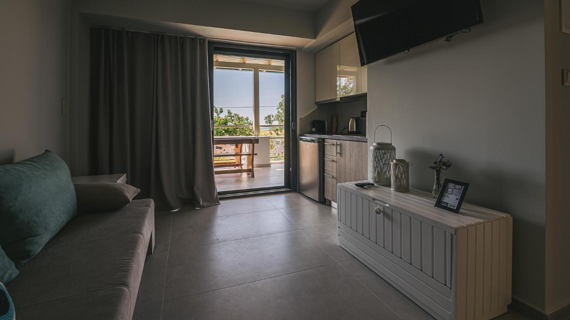 Electra Beachfront Suites, Nea Irakleia Exteriér fotografie