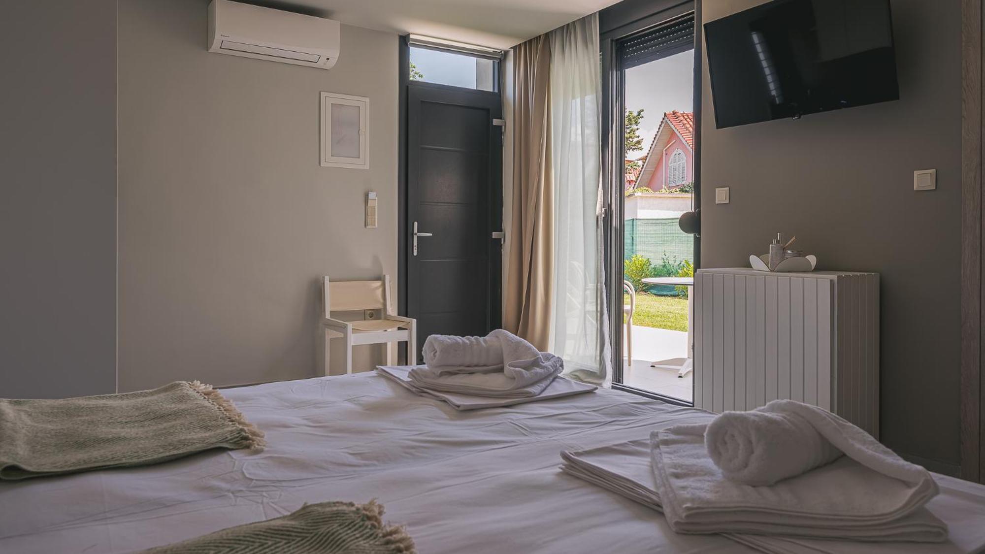 Electra Beachfront Suites, Nea Irakleia Exteriér fotografie